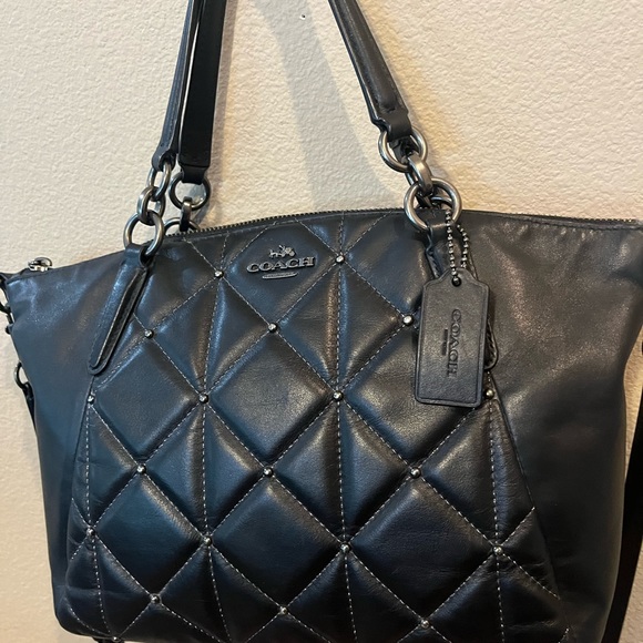 Coach Diamond Pattern Satchel - Picture 3 of 11